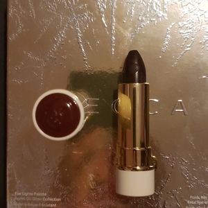 Too faced moisture matte lipstick